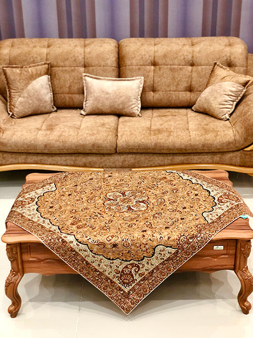 رومیزی مربع ترمه  شاه عباسی ابریشم قهوه ای 5 رنگ کد620 